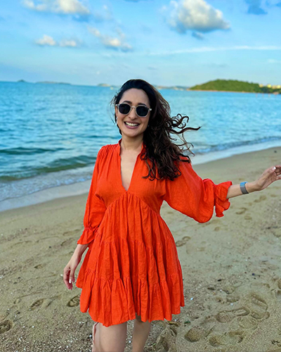 Pragya Jaiswal photoshoot on the shore of beach