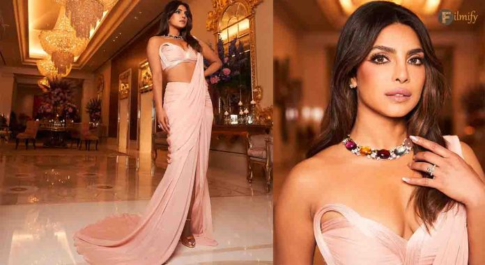 Bollywood Actress priyanka chopra@ Looking hot in these pictures