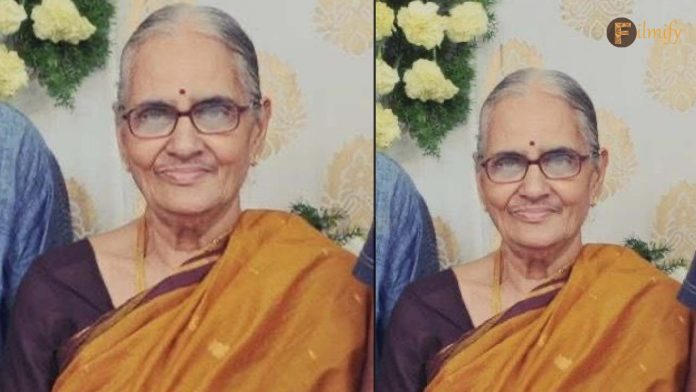 telugu-producer-producer-suryadevara-radhakrishna-mother-passes-away