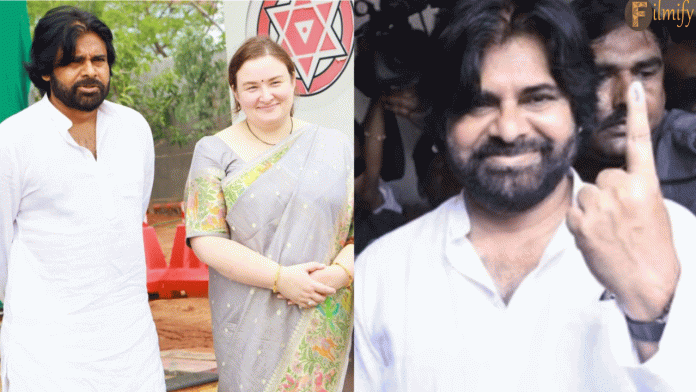 Pawan Kalyan exercised the right to vote in Mangalagiri with his wife