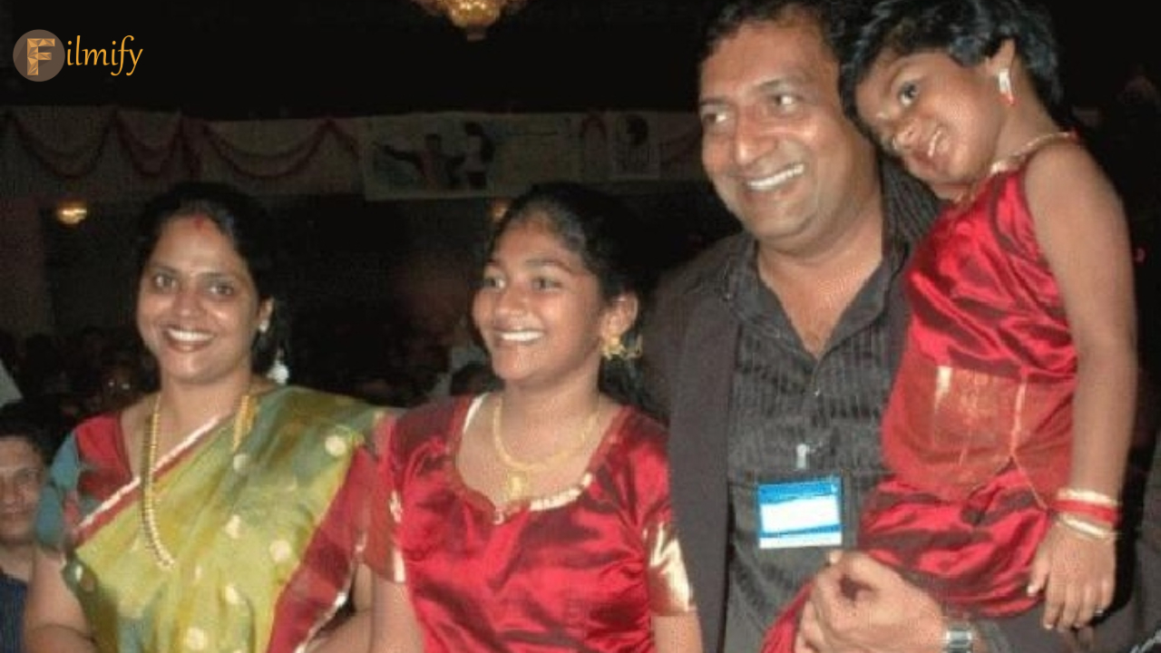 Prakash Raj: Unknown facts about Prakash Raj's first wife..!