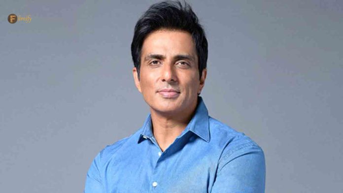 Sonusood: Sonusood stood by another poor family