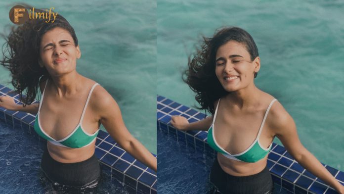 Shalini Pandey: Vijay's beauty with wet beauty..!