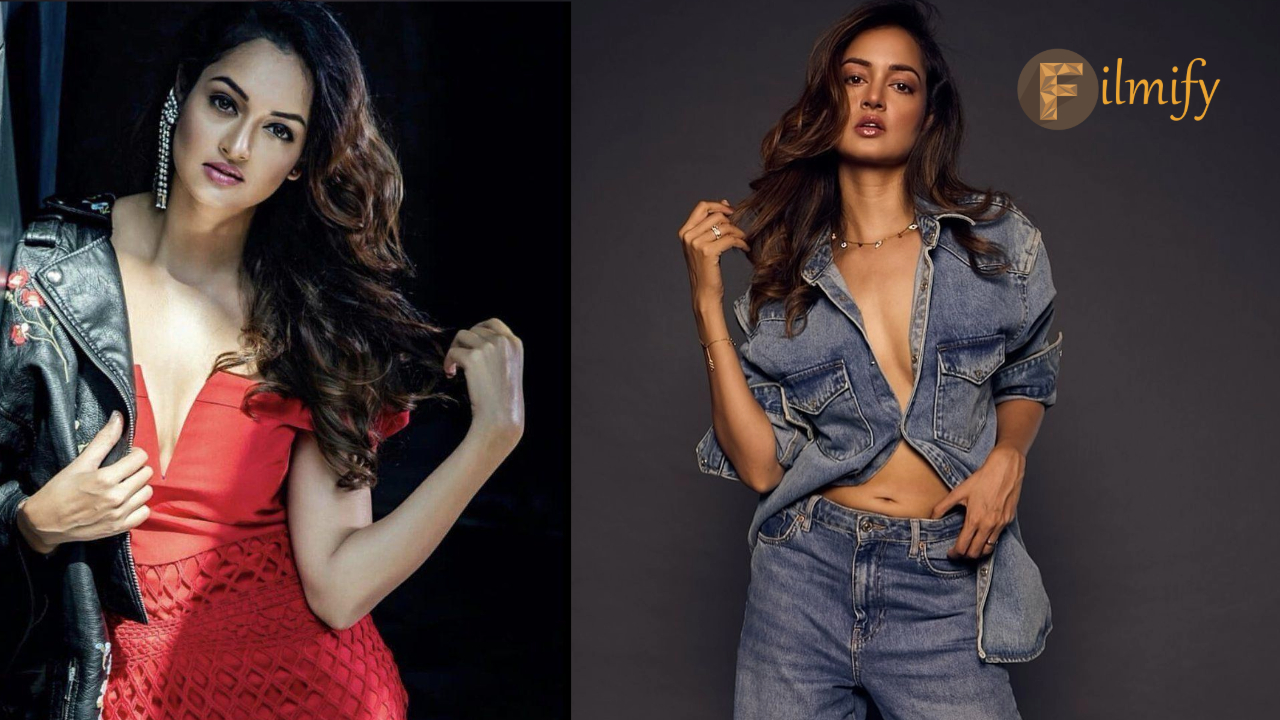 Shanvi Srivastava latest photos viral in social media