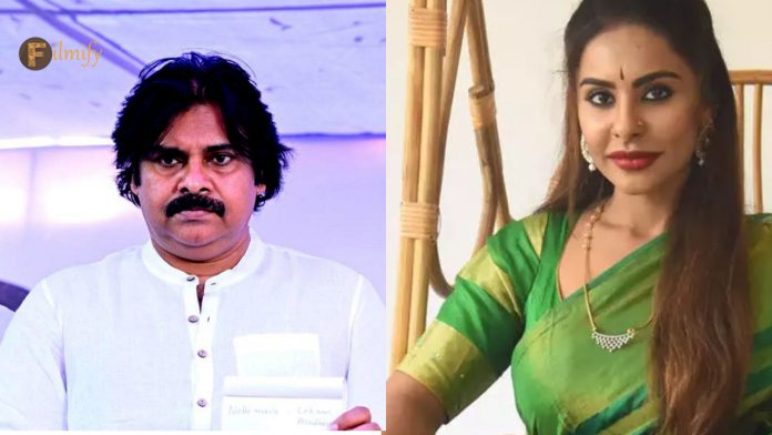 SriReddy: SriReddy's sensational post on Pawan Kalyan..!