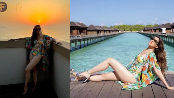 Lakshmi Rai: Lakshmi Rai is making waves with bikini beauty..!