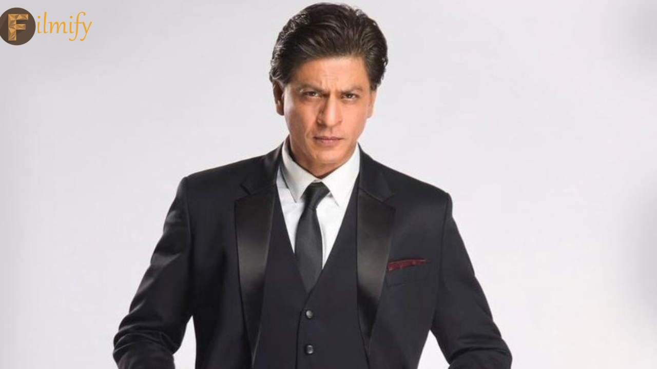 Shahrukh Khan : A rare honor for the Baadshah of Bollywood... First Indian actor record