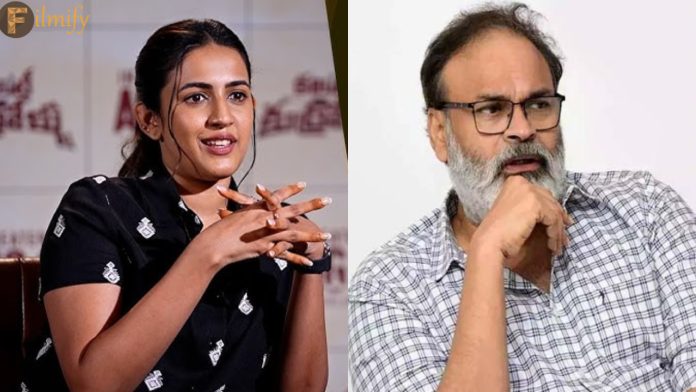 Niharika: My father is a hammer.. Niharika's shocking comments on Nagababu's posts..!