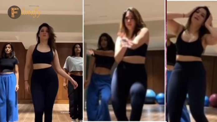 Stree 2: Rehearsal video...Tamanna is crazy with hot beauty..!