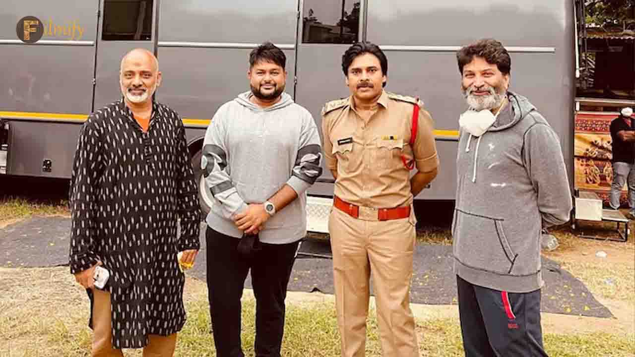 Trivikram Srinivas with Pawan Kalyan at Gannavaram Airport 