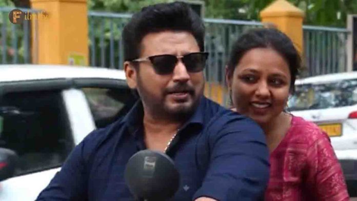 Police fined Kollywood actor Prashanth Rs 2000 for violating traffic rules