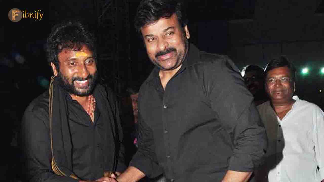 SrinuVytla Viswam story narrated to Chiranjeevi earlier 