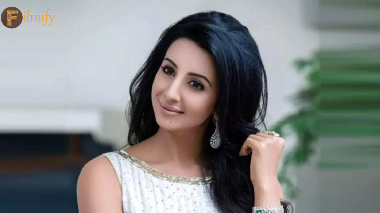 Sanjana Galrani: New girls are the target.. The heroine who met the CM at the same time..!