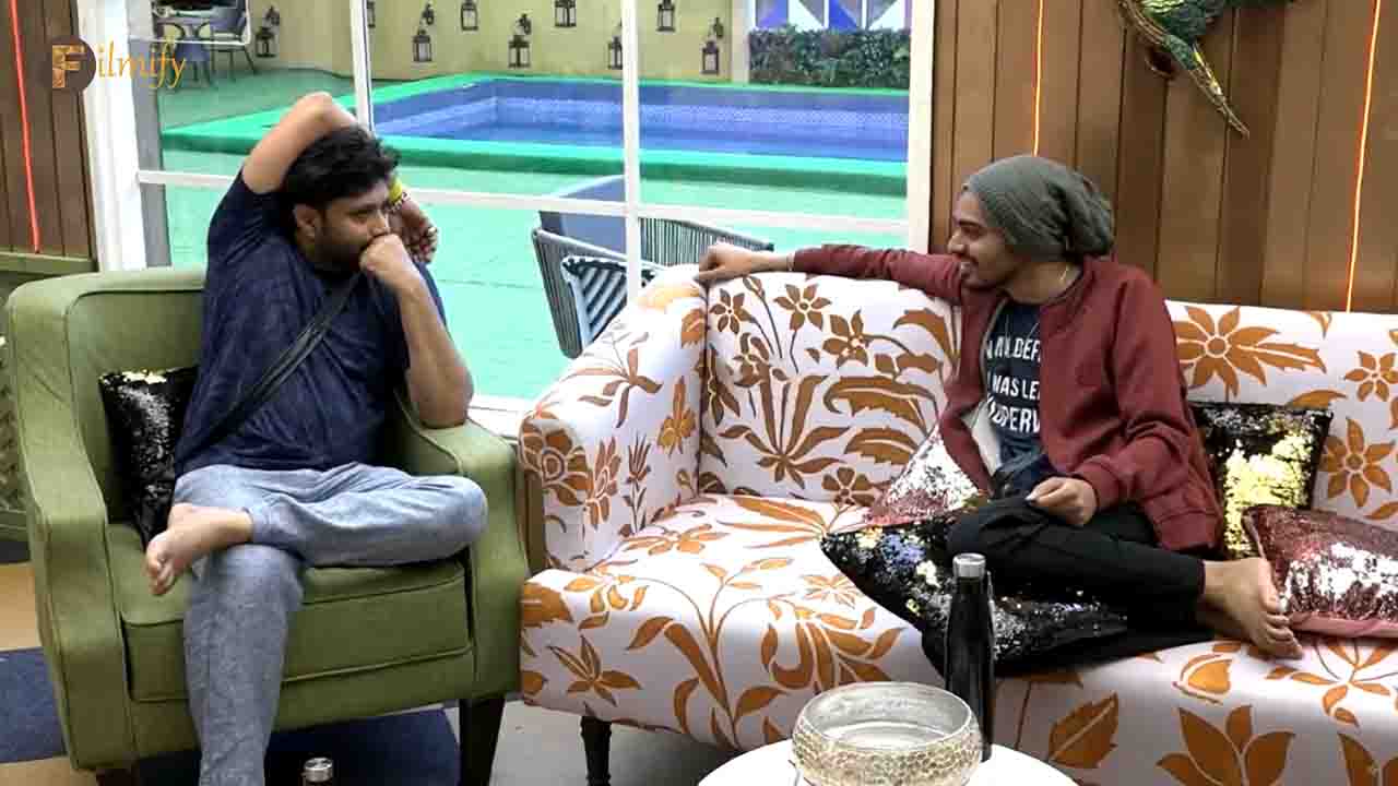 Aditya Om interesting comments about his son in Biggboss8 house
