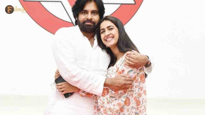 Pawankalyan praises Niharika Konidela